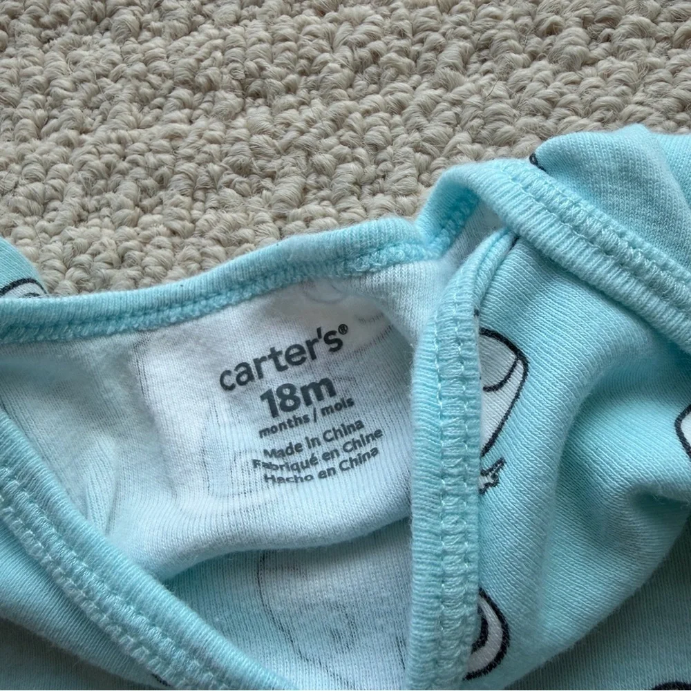 Carter’s 18M Iguana Onesie